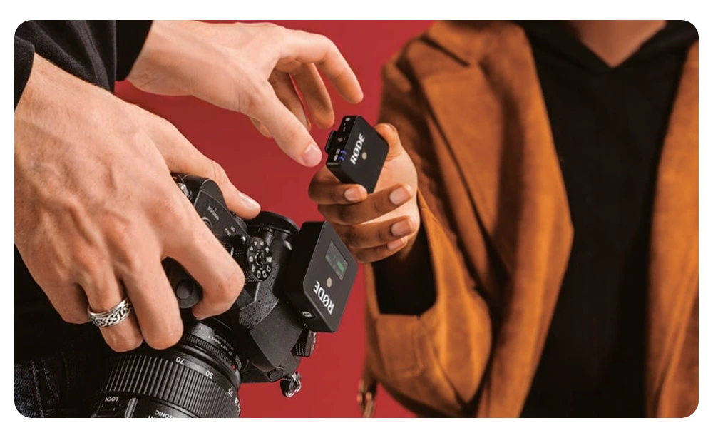 Best Wireless Lavalier Microphones for On-the-Go Recording 4 Rode Wireless GO II