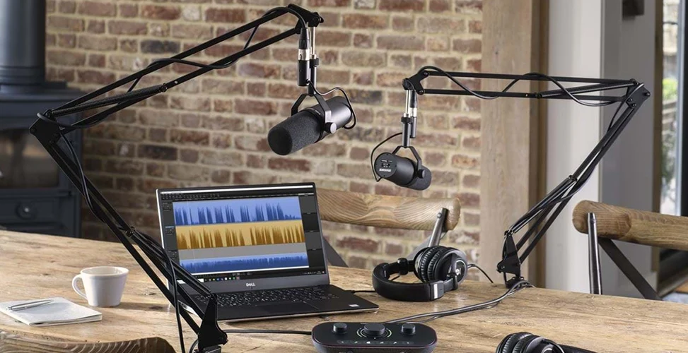Best Podcast Editing Software Compared (Free & Paid)
